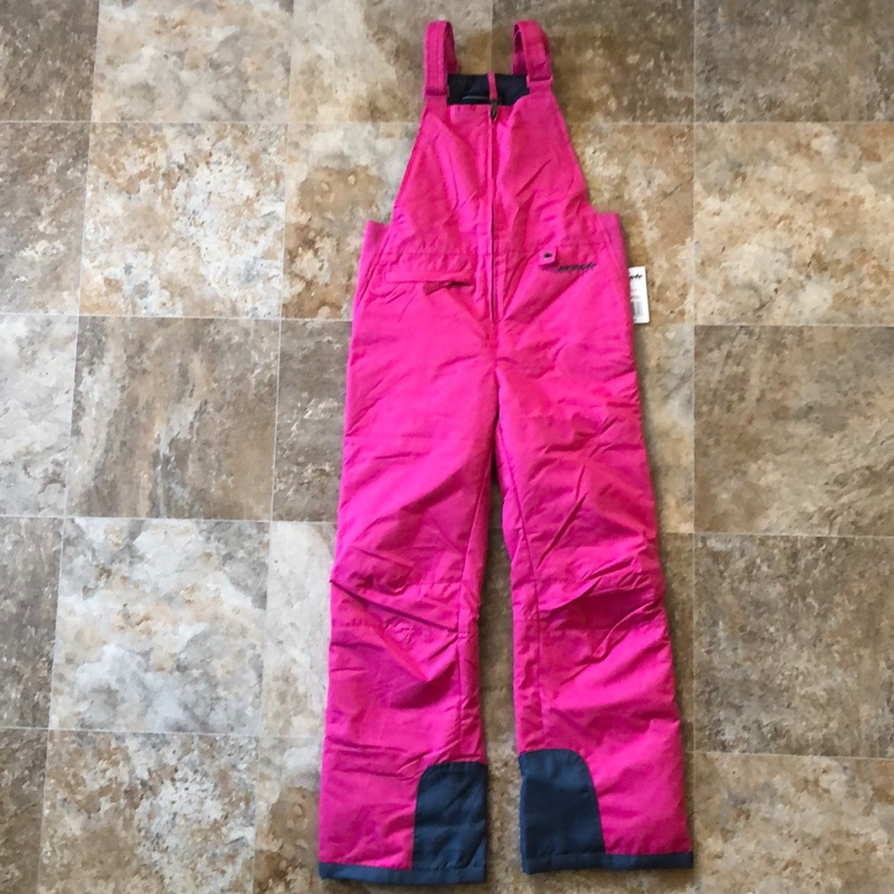 Girls SnowPants !! NWT !!
